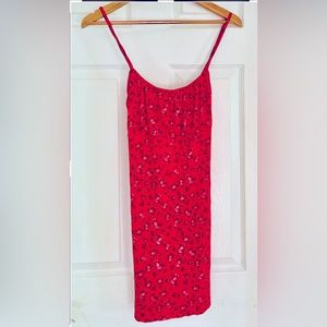 Red floral 👗 pretty little thing dress